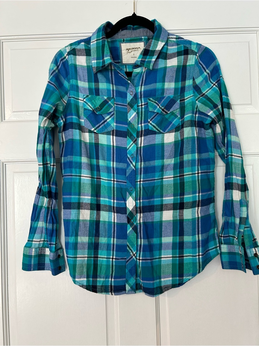 Arizona Jean Company Blue & Teal Plaid Button-Down Shirt